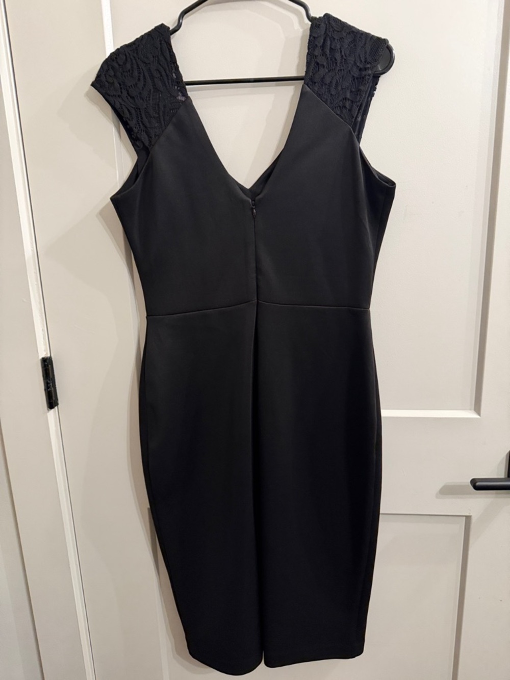eva mendes for New York & Company Black V-Neck Lace Cap-Sleeve Midi Dress - Picture 2 of 3